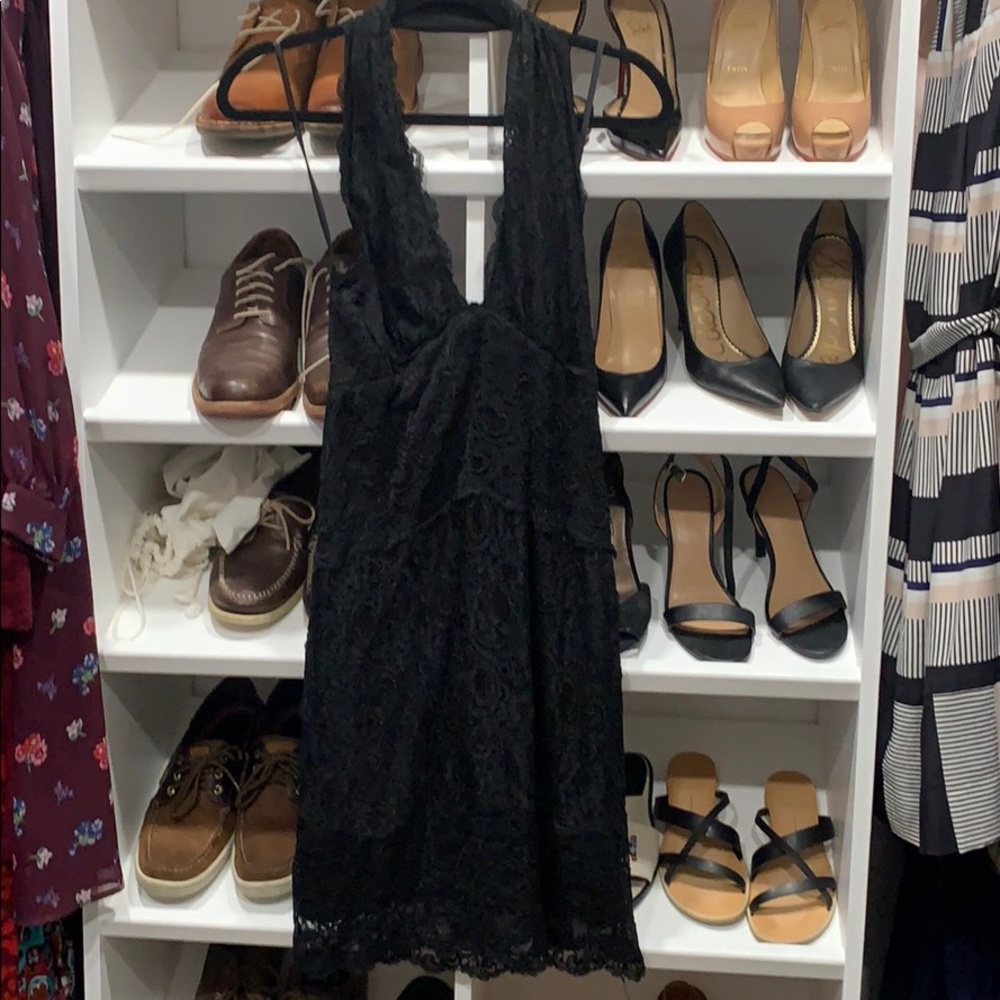 Nicole Miller Lace Halter Cocktail dress